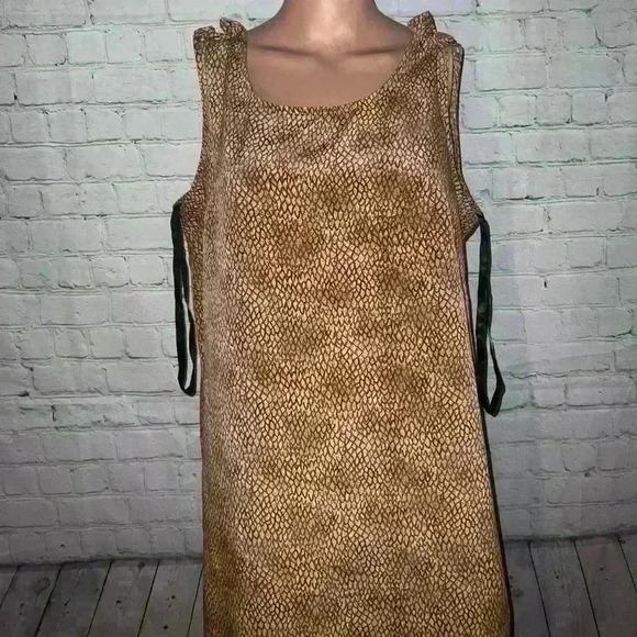 Virgo Women’s Brown Cheetah Print long dress size 14 - Picture 2 of 11